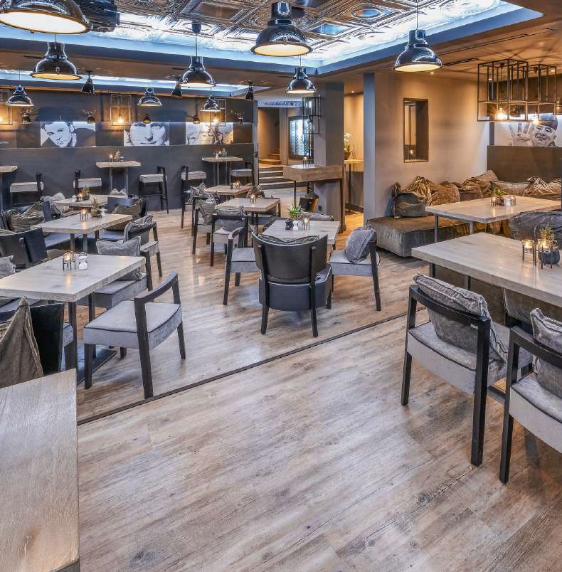 雅卓复合多层PVC地板